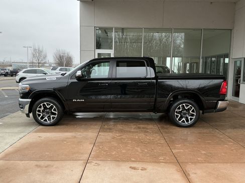 Used 2025 RAM 1500 Laramie image 19