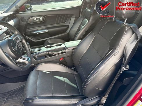 Used 2019 Ford Mustang GT Premium w/ Black Accent Package RWD image 33