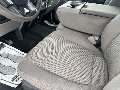 Used 2019 Ford F250 XLT w/ XLT Value Package AWD/4WD image 37