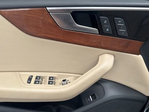 Used 2023 Audi A4 2.0T Premium w/ Convenience Package image 14