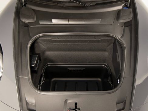 New 2026 Porsche 911 Carrera image 33