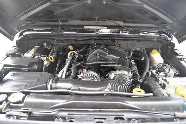 Used 2012 Jeep Wrangler Sport AWD/4WD image 28