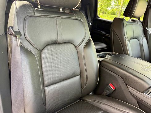 Used 2021 RAM 1500 Limited AWD/4WD image 17