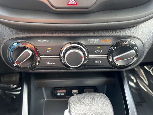 Used 2024 Kia Soul LX w/ Option Group 015 image 17