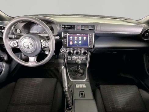 Used 2025 Toyota GR86 w/ ALL Weather Mat Package (TMS) RWD image 14