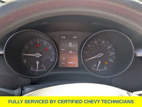 Used 2021 Toyota C-HR LE FWD image 19