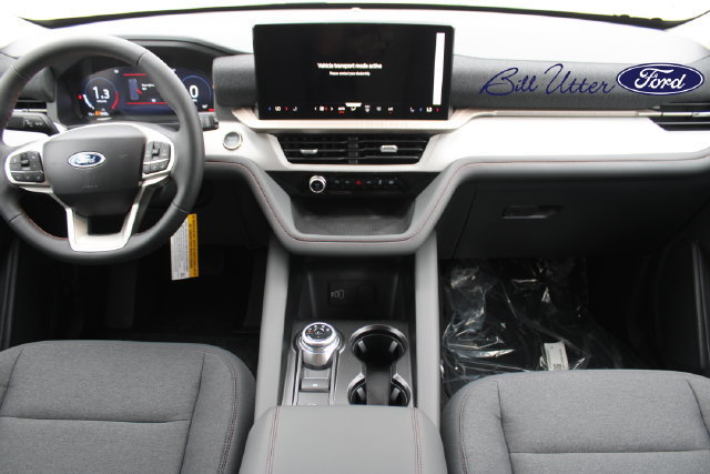 New 2026 Ford Explorer Active RWD image 11