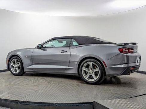 Used 2020 Chevrolet Camaro LT image 6