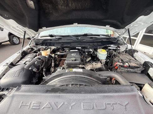 Used 2018 RAM 2500 Laramie w/ Convenience Group image 44