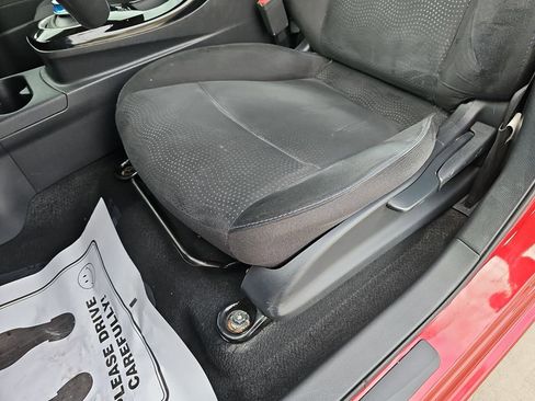 Used 2014 Nissan Leaf SV w/ LED & Quick Charge Package image 33