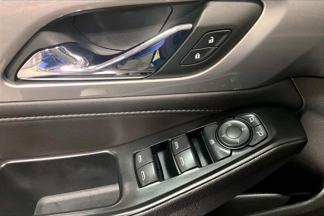 Used 2023 Chevrolet Traverse LT w/ LPO, Floor Liner Package AWD/4WD image 40