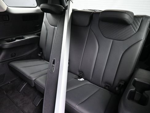 Certified 2023 Hyundai Palisade SEL w/ Premium Package AWD/4WD image 22