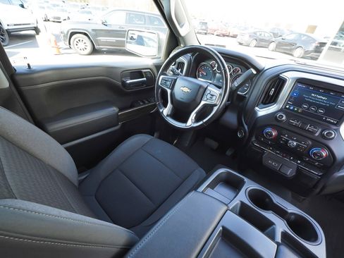 Used 2021 Chevrolet Silverado 1500 LT image 42