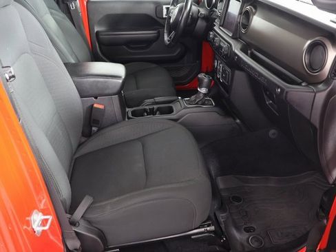 Used 2021 Jeep Wrangler Unlimited Sport image 24