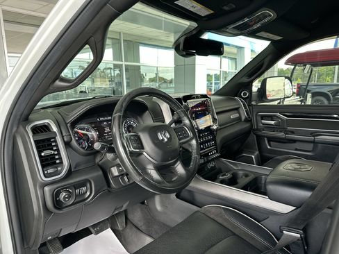 Used 2020 RAM 2500 Laramie AWD/4WD image 10