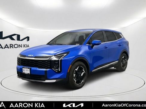 New 2026 Kia Sportage EX FWD image 1