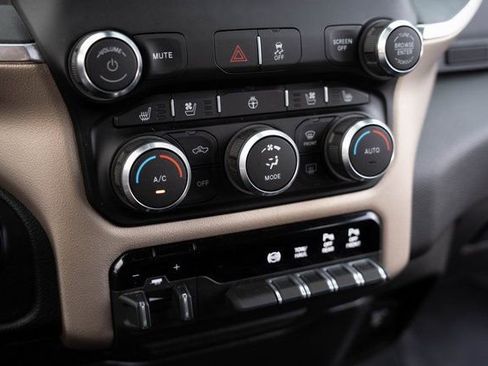 Used 2022 RAM 2500 Laramie image 25