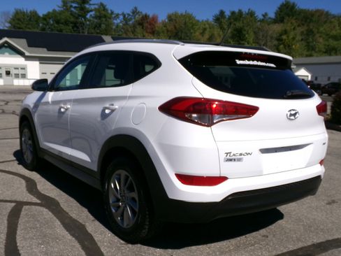 Used 2017 Hyundai Tucson SE image 3