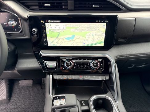 New 2026 GMC Sierra 1500 Denali w/ Denali Reserve Package image 12