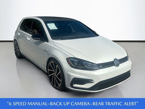 Used 2019 Volkswagen Golf R 4-Door image 1