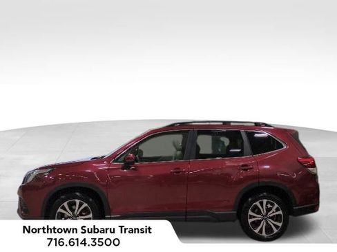 Used 2023 Subaru Forester Limited AWD/4WD image 2