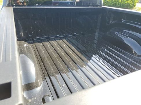 New 2026 RAM 1500 4x4 Crew Cab image 19