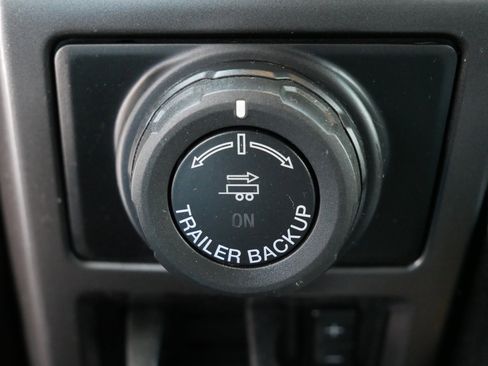 Used 2018 Ford F150 XLT w/ Equipment Group 302A Luxury image 32