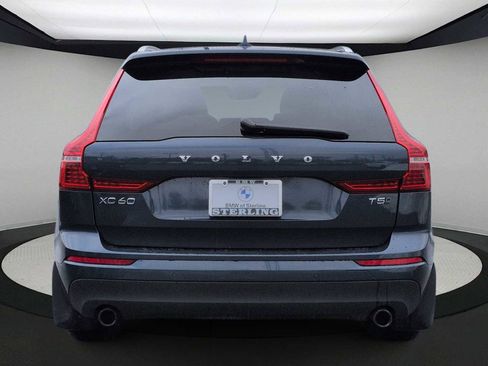 Used 2020 Volvo XC60 T5 Momentum image 7