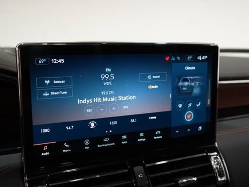 Used 2023 Lincoln Navigator Black Label image 23