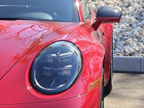 Certified 2025 Porsche 911 Carrera 4 GTS AWD/4WD image 31