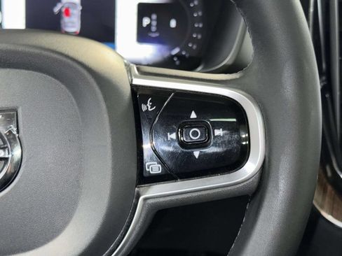 Used 2023 Volvo XC60 B5 Plus w/ Climate Package AWD/4WD image 30