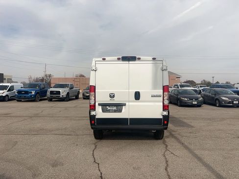 Used 2025 RAM ProMaster 1500 w/ Convenience Group image 7