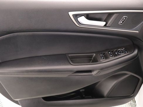 Used 2024 Ford Edge SEL image 15