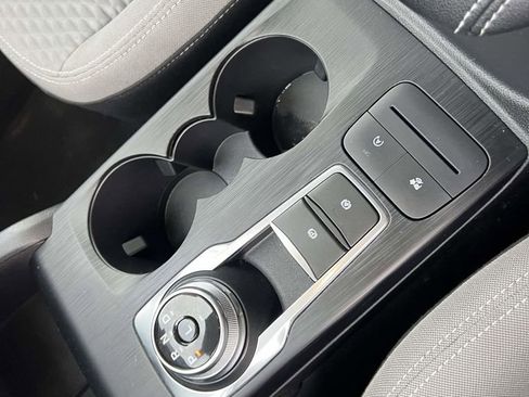 Used 2022 Ford Escape SE w/ Convenience Package image 23