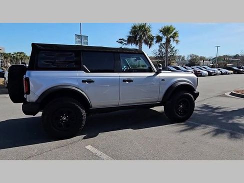 Used 2022 Ford Bronco Wildtrak image 31