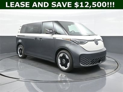 New 2025 Volkswagen ID. Buzz Pro S Plus