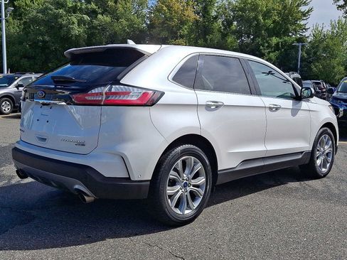 Used 2019 Ford Edge Titanium w/ Equipment Group 301A image 6