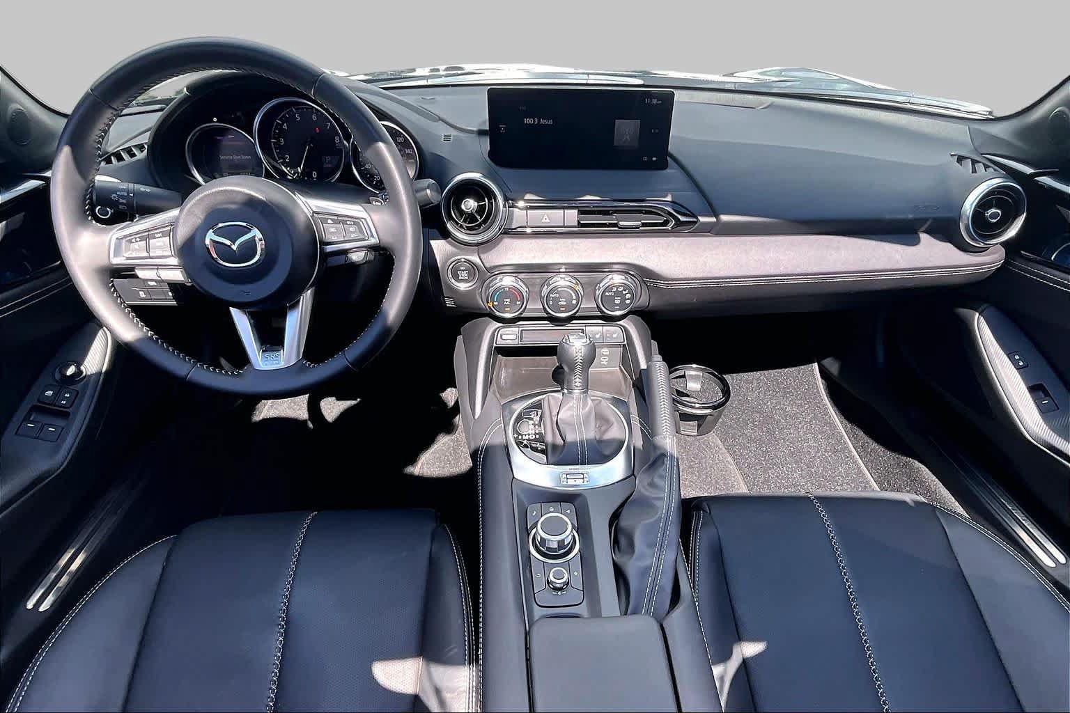 Used 2025 MAZDA MX-5 Miata RF Grand Touring RWD image 16