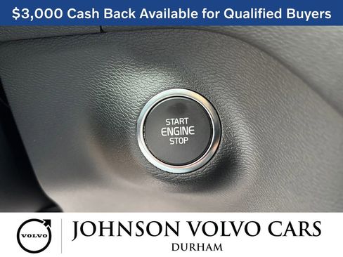 New 2026 Volvo XC40 B5 Core w/ Climate Package image 18
