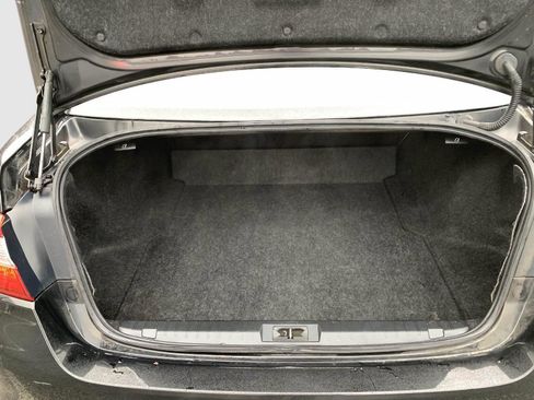 Used 2017 Subaru Legacy 2.5i Premium image 40