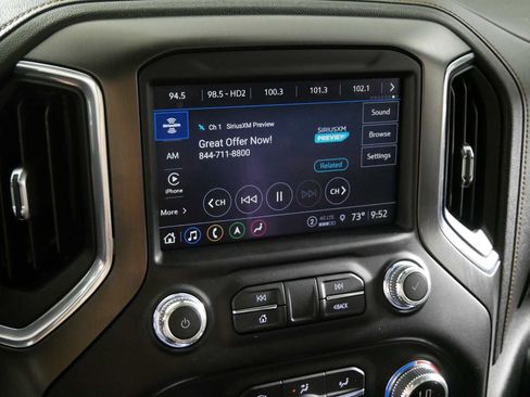 Used 2021 GMC Sierra 1500 AT4 w/ AT4 Premium Package AWD/4WD image 22