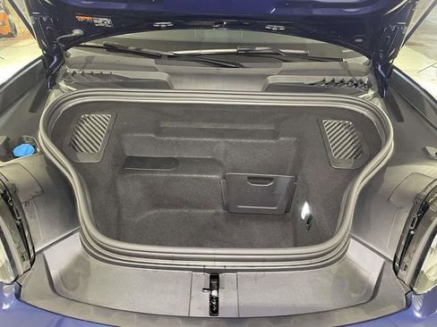 Certified 2025 Porsche Macan 4 Electric image 24