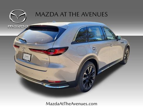 New 2026 MAZDA CX-90 Plug-In Hybrid w/ Premium Plus image 3