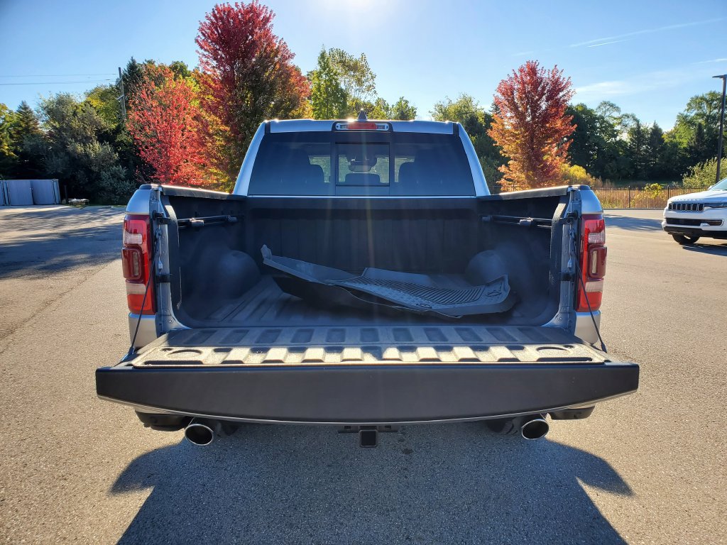 Used 2021 RAM 1500 Laramie AWD/4WD image 8