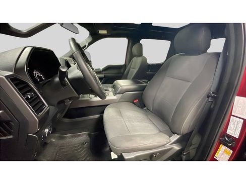 Used 2019 Ford F150 XLT w/ Equipment Group 302A Luxury AWD/4WD image 11