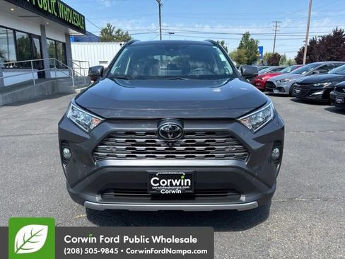 Used 2019 Toyota RAV4 Limited w/ Advanced Technology Package AWD/4WD image 2