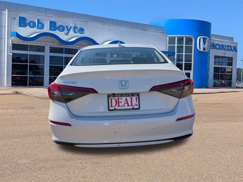 Certified 2024 Honda Civic LX image 4