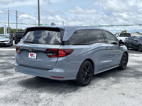 Used 2023 Honda Odyssey Sport image 7