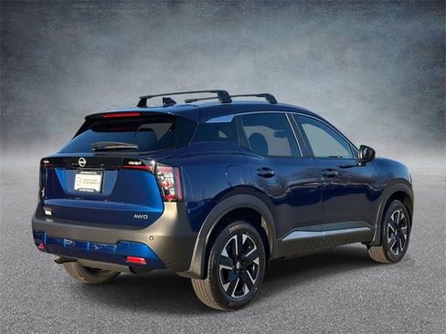 New 2026 Nissan Kicks SV image 2