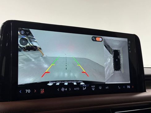 Used 2025 Lincoln Aviator Reserve w/ Equipment Group 201A image 20